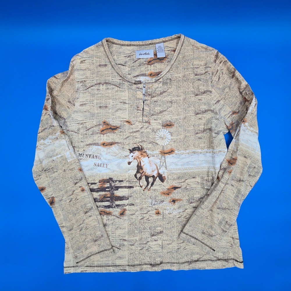 Le Moda Mustang Sally Newspaper Print‎ Henley Top Large Western Horse Cowgirl